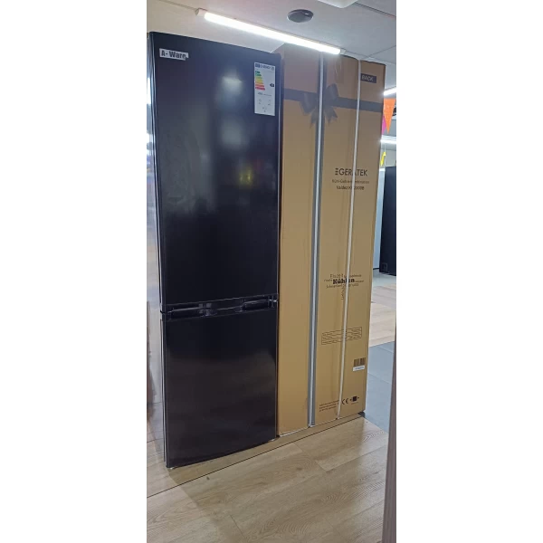 Geratek koelkast zwart kg2300B