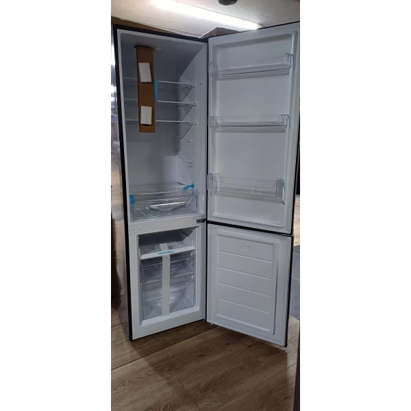 Geratek koelkast zwart kg2300B