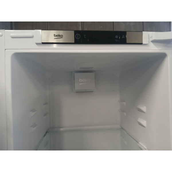 Beko BSSA315E4SFN koelkast Ingebouwd 309L E (outlet)