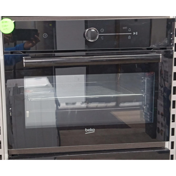 Beko BBCM17400B - Multifunctioneel Inbouw Oven -  Nieuw Outlet