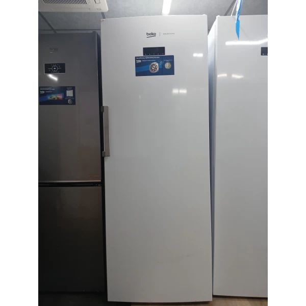 BEKO - RFNE448E41W Vrijstaande vriezer no frost 404 liter   Geschikt voor schuur of garage:   outlet