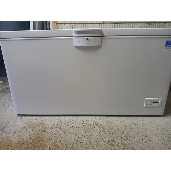 BekoHSM46740 Vrieskist 450 liter 155 breed 85 hoog