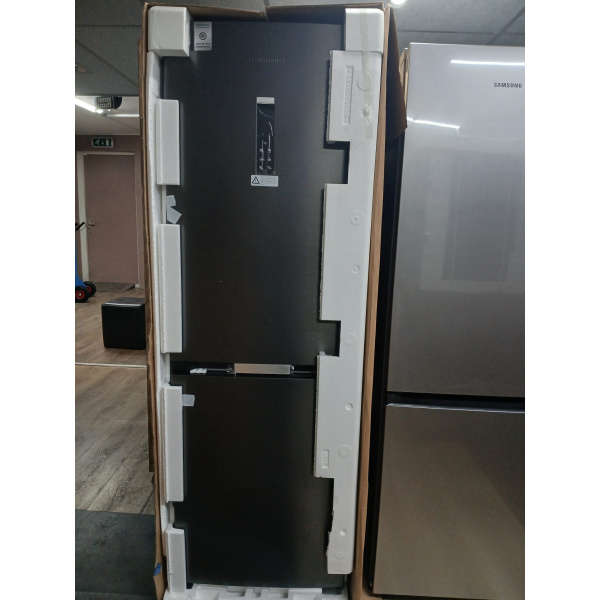 Grundig GKPN66840LXRW koel-vriescombinatie | Vrijstaand | No-frost ( niet ontdooien )