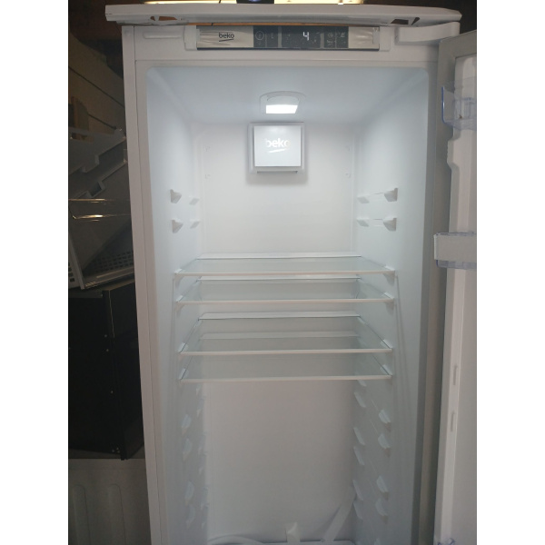 Beko BSSA315E4SFN inbouwkoelkast no frost gratis thuis bezorgd