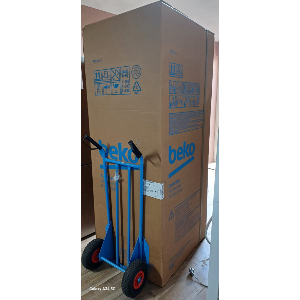 BEKO RFNE448E45W 404 L No frost Nieuw