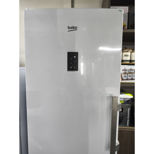 Beko B3RMFNE314W no frost Vrieskast  8 laden outlet gratis thuis bezorgd