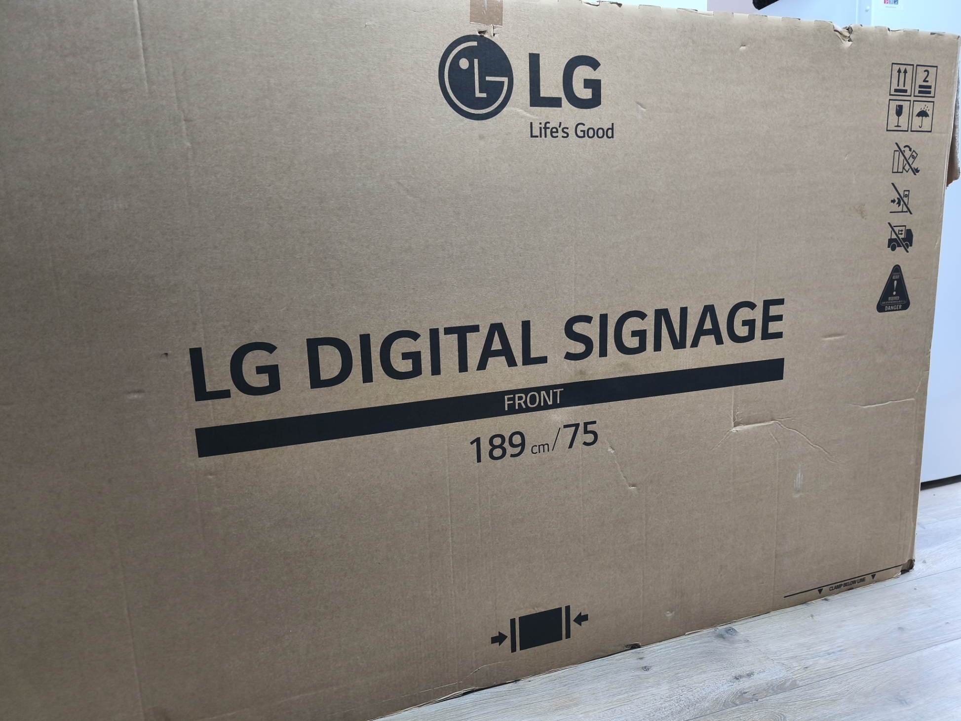 LG 75UH5J-M Digitale signage flatscreen 190,5 cm (75") LCD Wifi 500 cd/m² 4K Ultra HD Zwart WebOS 24/7