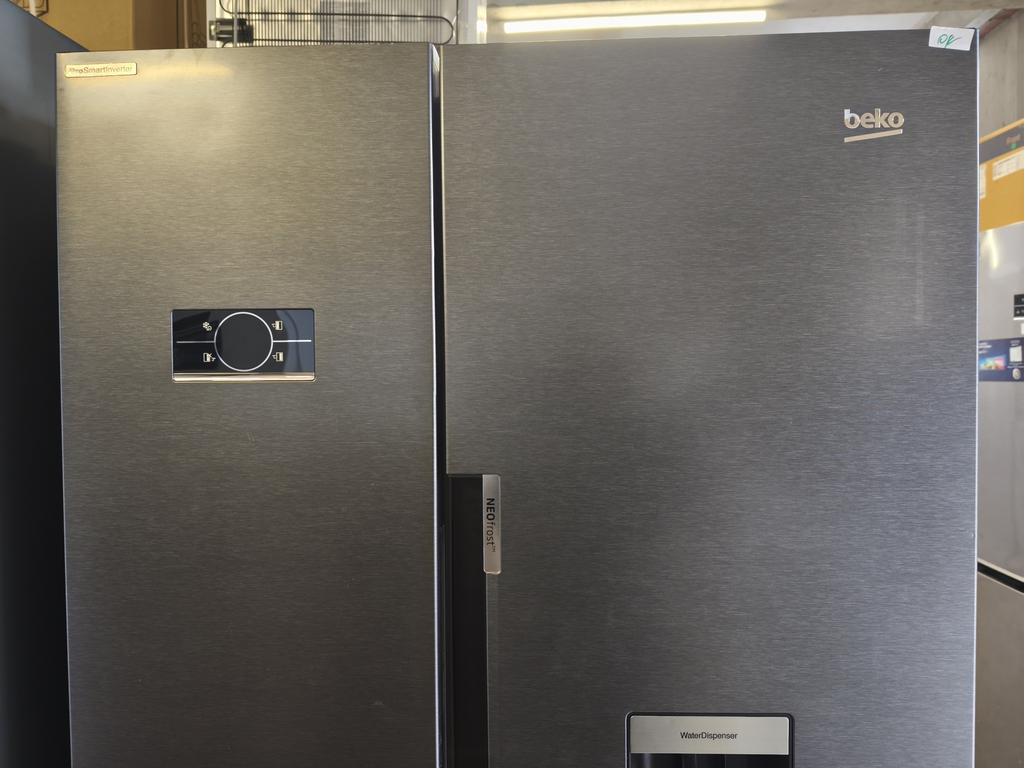 Beko GN163241XBRN Amerikaanse Koelkast - Side-By-Side - Dark Inox outlet gratis thuis bezorgd