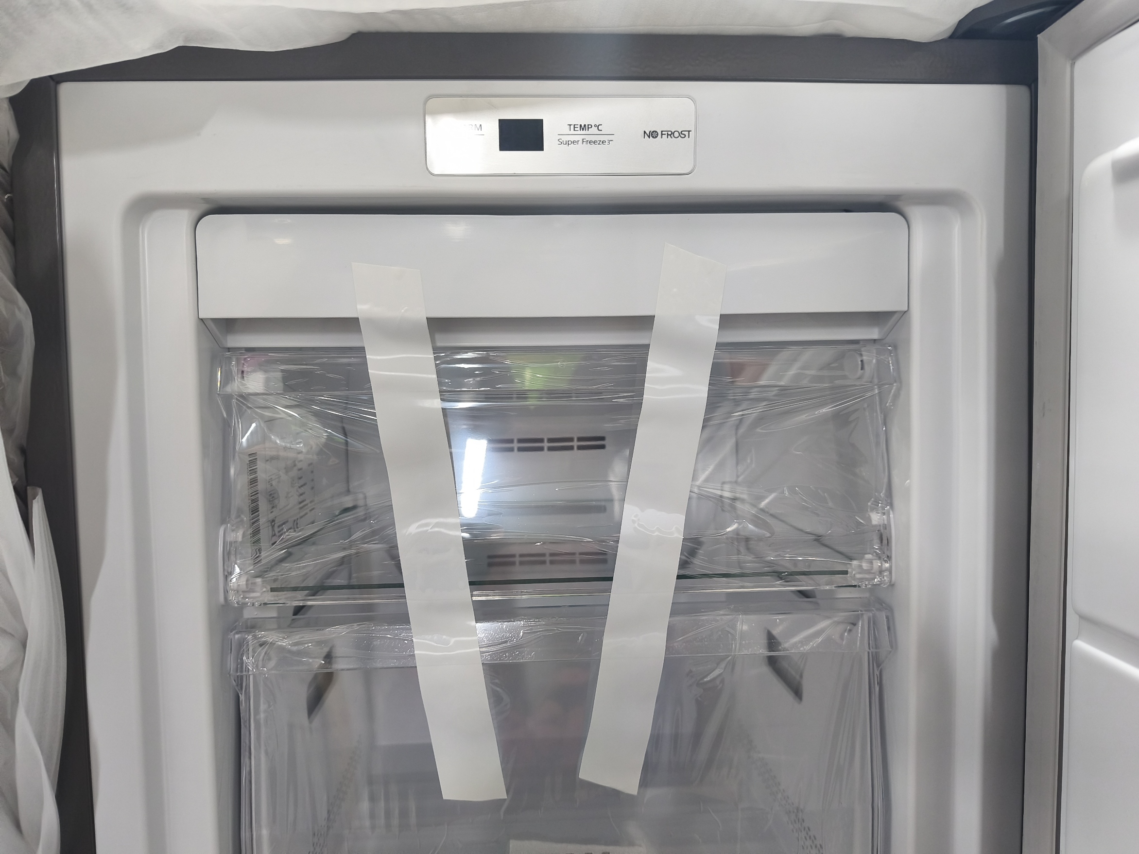 PKM GS212NFEIX Vriezer | INOX | Zilver | 194 liter | Snel invriezen | Geen vorst | Breedte 56 cm | 5 Laden | 1 Vriezer klap | Deurscharnier uitwisselbaar