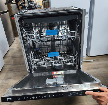 BDIN38560C: 15 Plaats instellingen Volledig geïntegreerd volledige grootte Afwasmachine